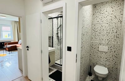 Vermietung einer geräumigen 3-Zimmer-Wohnung, 56 m², Stadtteil Staré Mesto, Bratislava, Slowakei